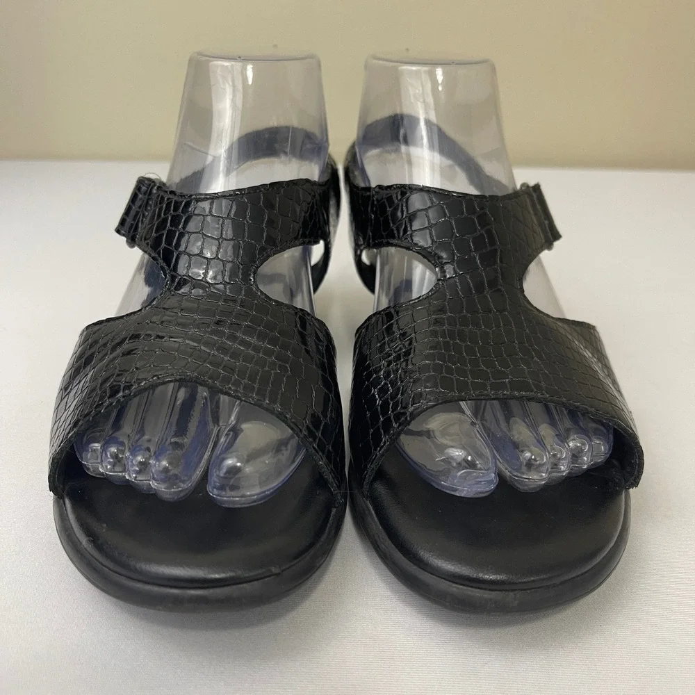 SAS Suntimer 7.5W‎ Black Croc Embossed Slingback Comfort Block Heel Sandals